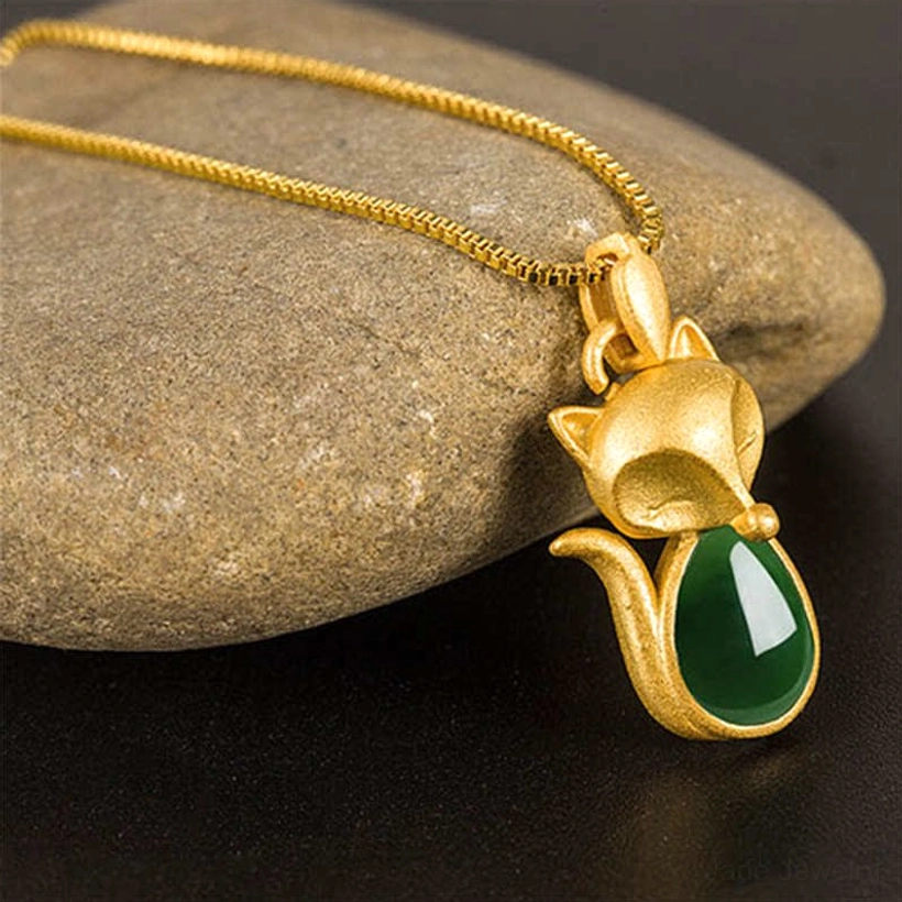 Green chalcedony fox jade necklace with box chain - side view showing full pendant design