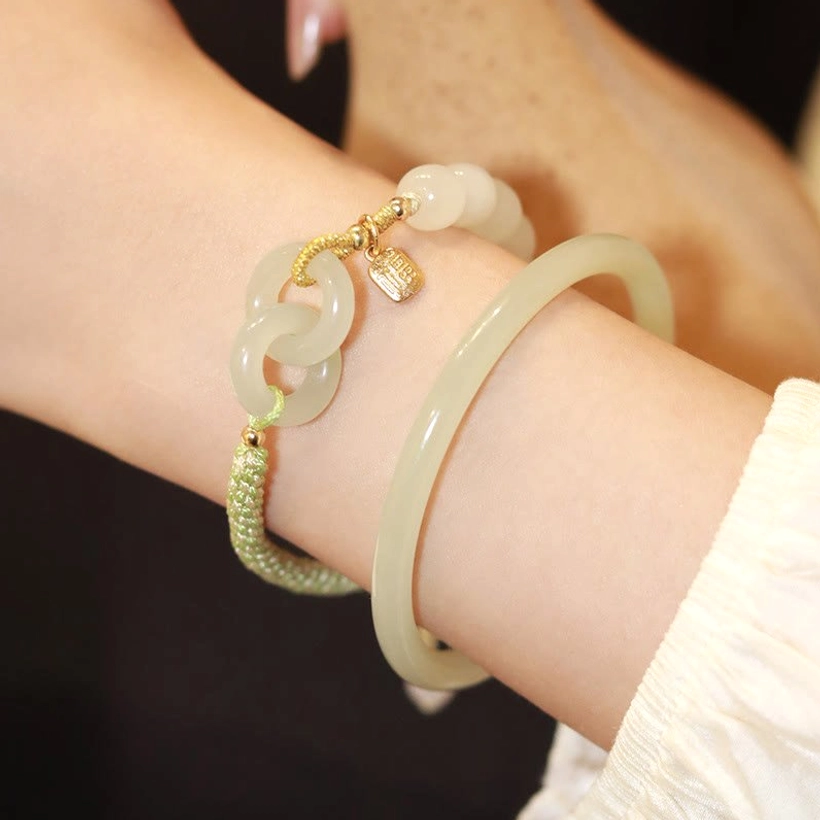 Hetian jade double peace buckle bracelet with 12mm buckle size comparison view