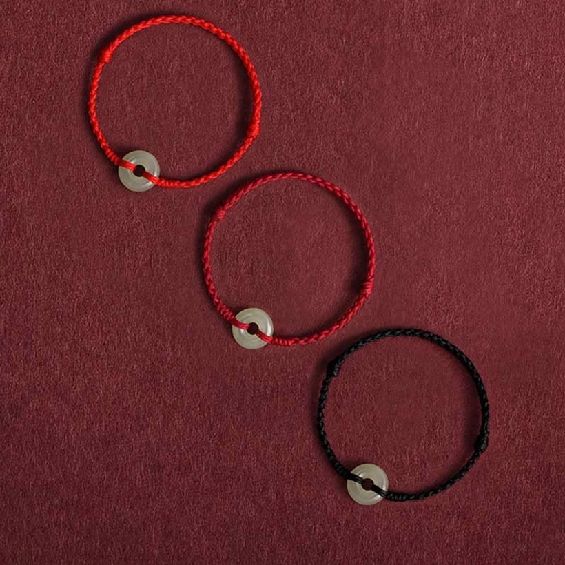 Hetian jade peace buckle premium braided cord craftsmanship detail