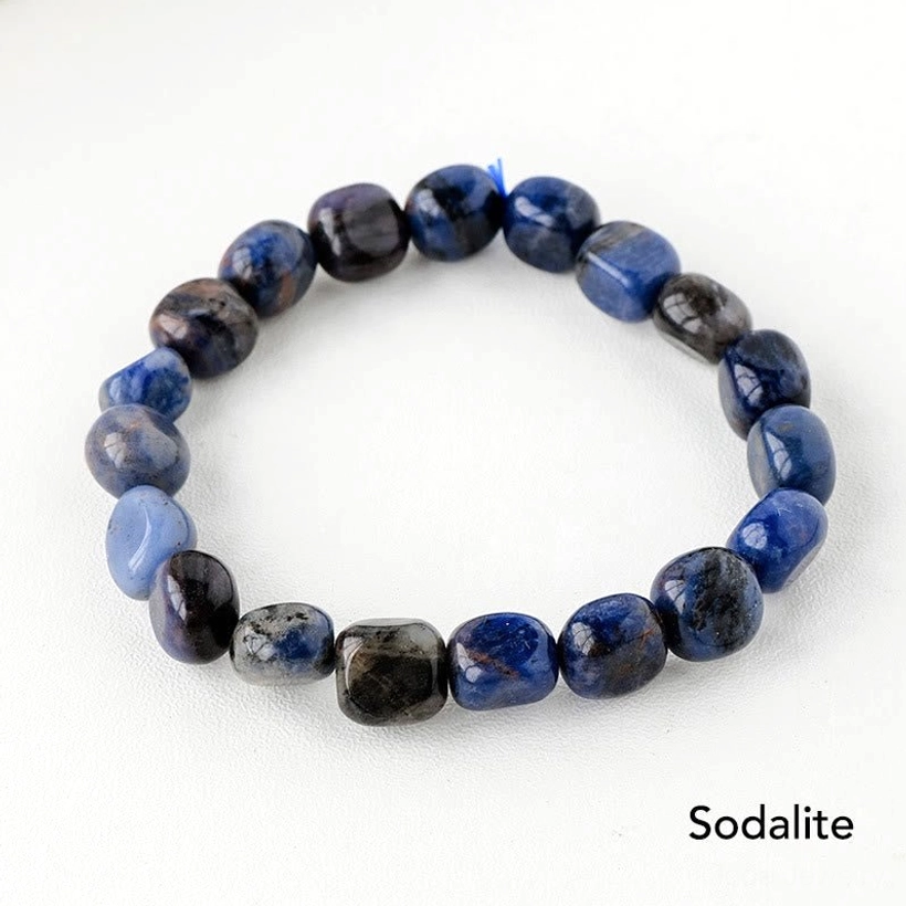 Indian agate natural stone crystal bracelet with grounding and stabilizing properties