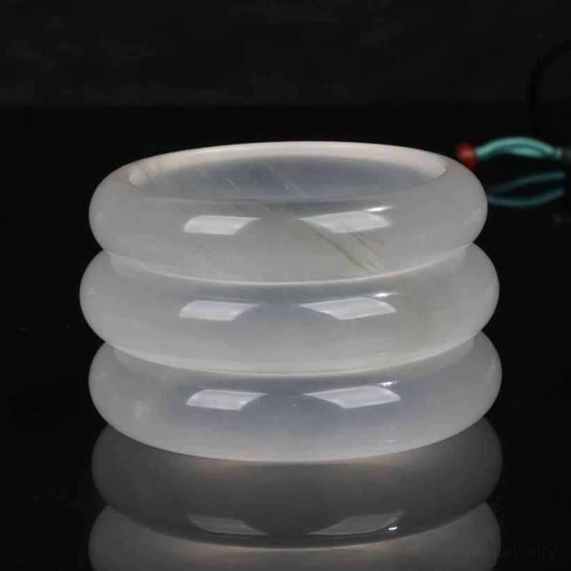 Golden silk jade bangle care instructions showing removal before sleep bathing and proper maintenance