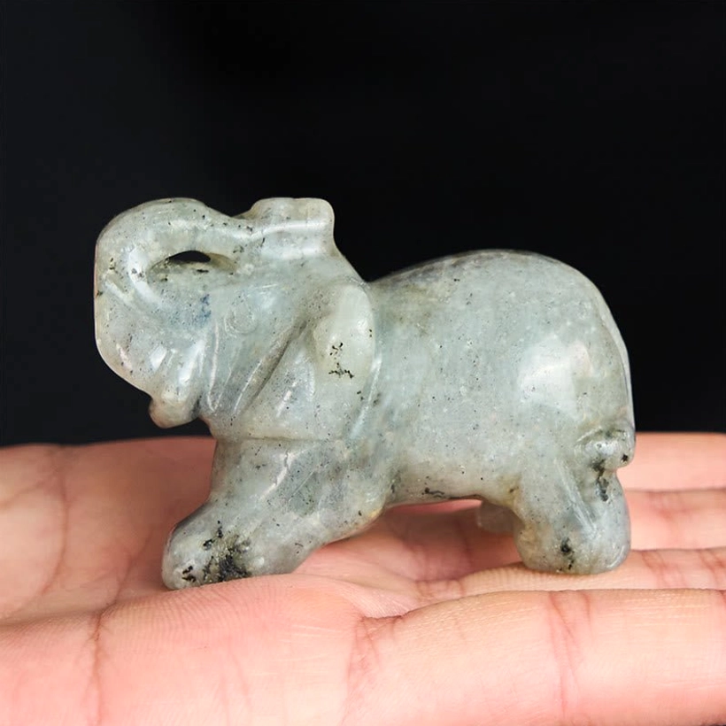 Jade elephant stone figurine green healing crystal for wealth and good fortune